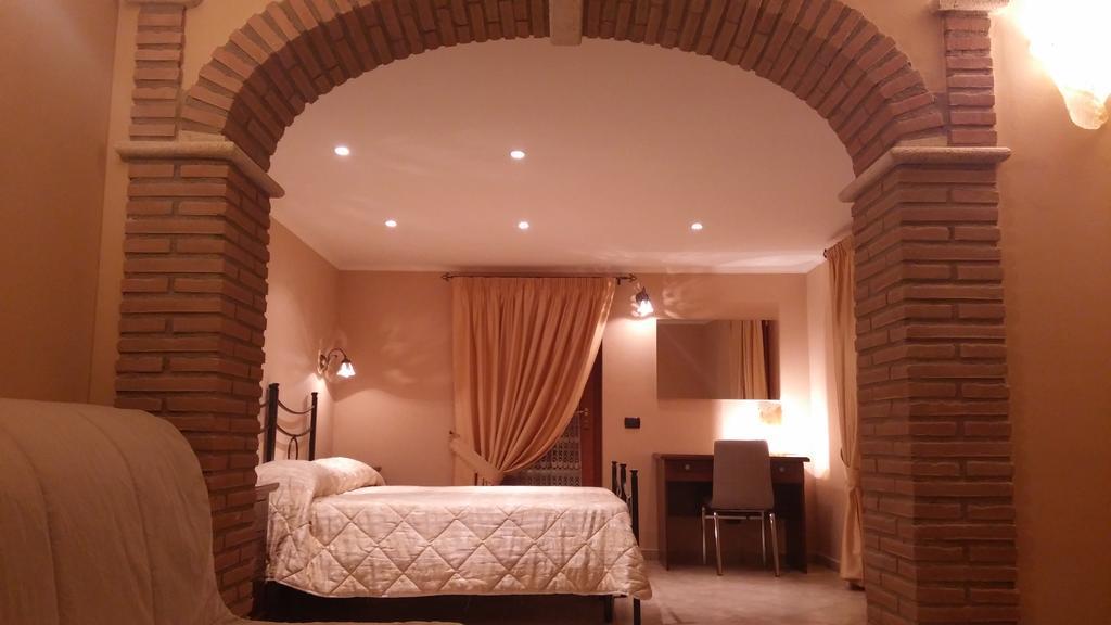 Bed and Breakfast Alba Chiara Anzio Habitación foto